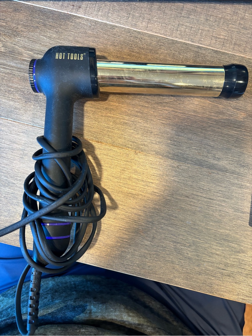 Hot Tools Gold Ceramic Curling Iron - Black and Gold